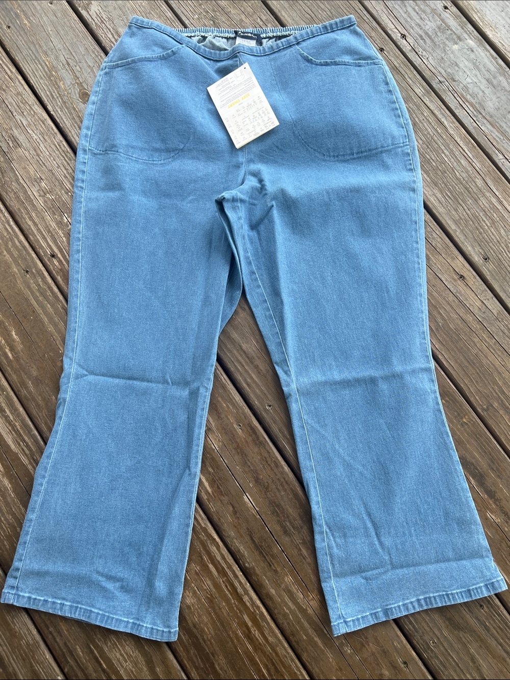 Denim & Co Pull-On Jeans NWT
Featured on QVC